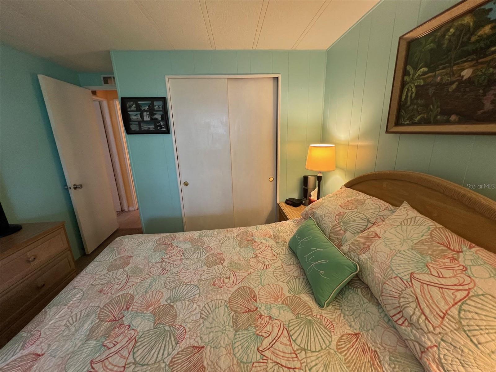 TB8342016 Property Photo