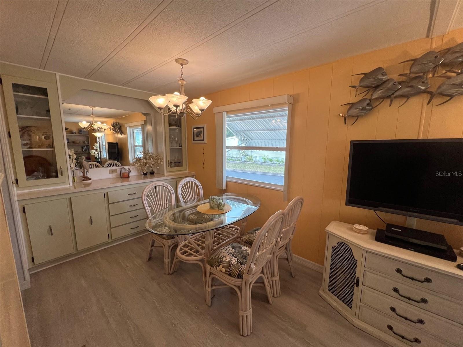 TB8342016 Property Photo