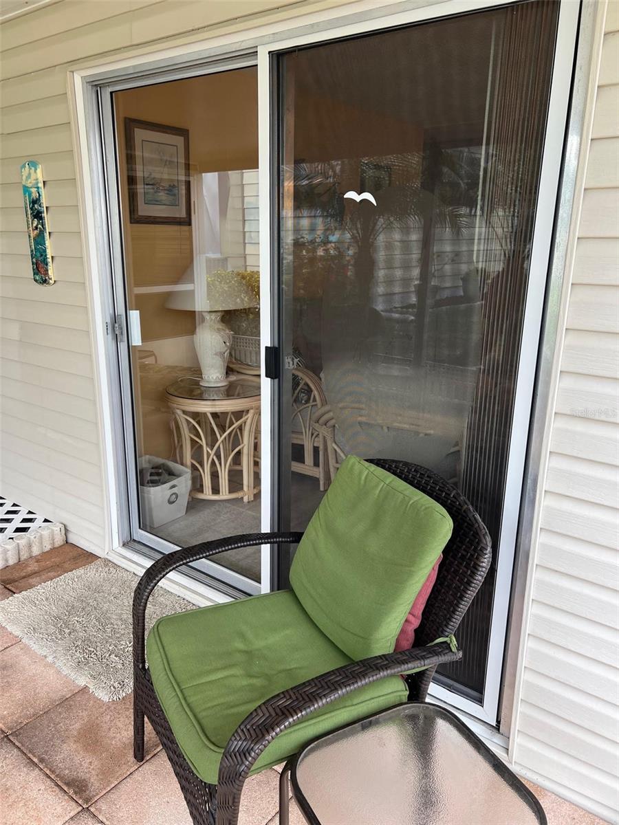 TB8342016 Property Photo