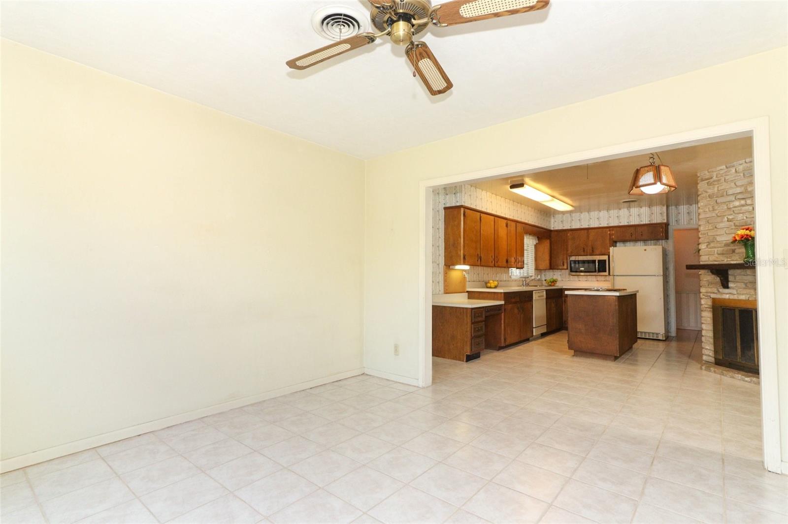 2201 SUNDERLAND RD, MAITLAND, FL, 32751