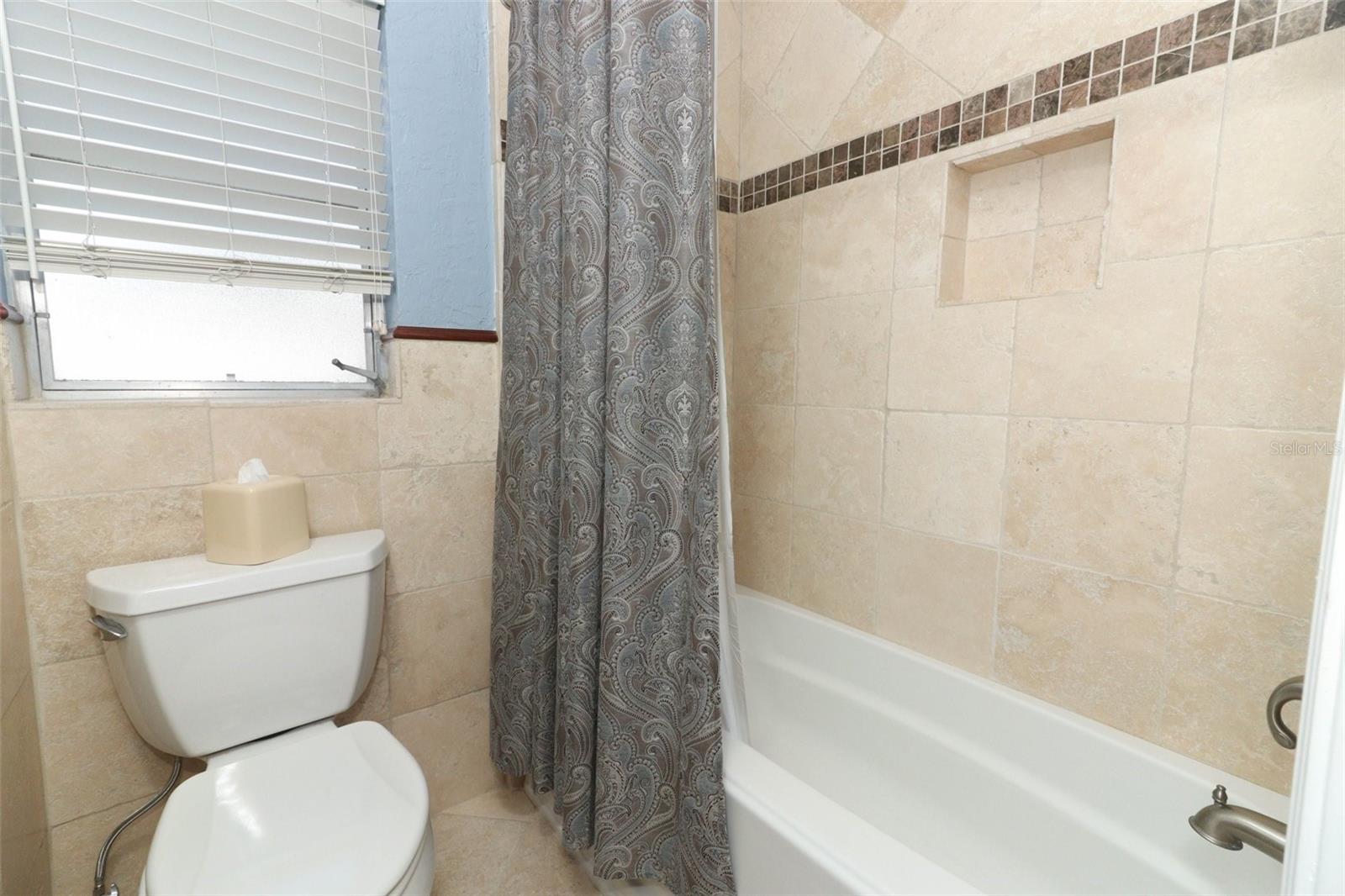 2201 SUNDERLAND RD, MAITLAND, FL, 32751
