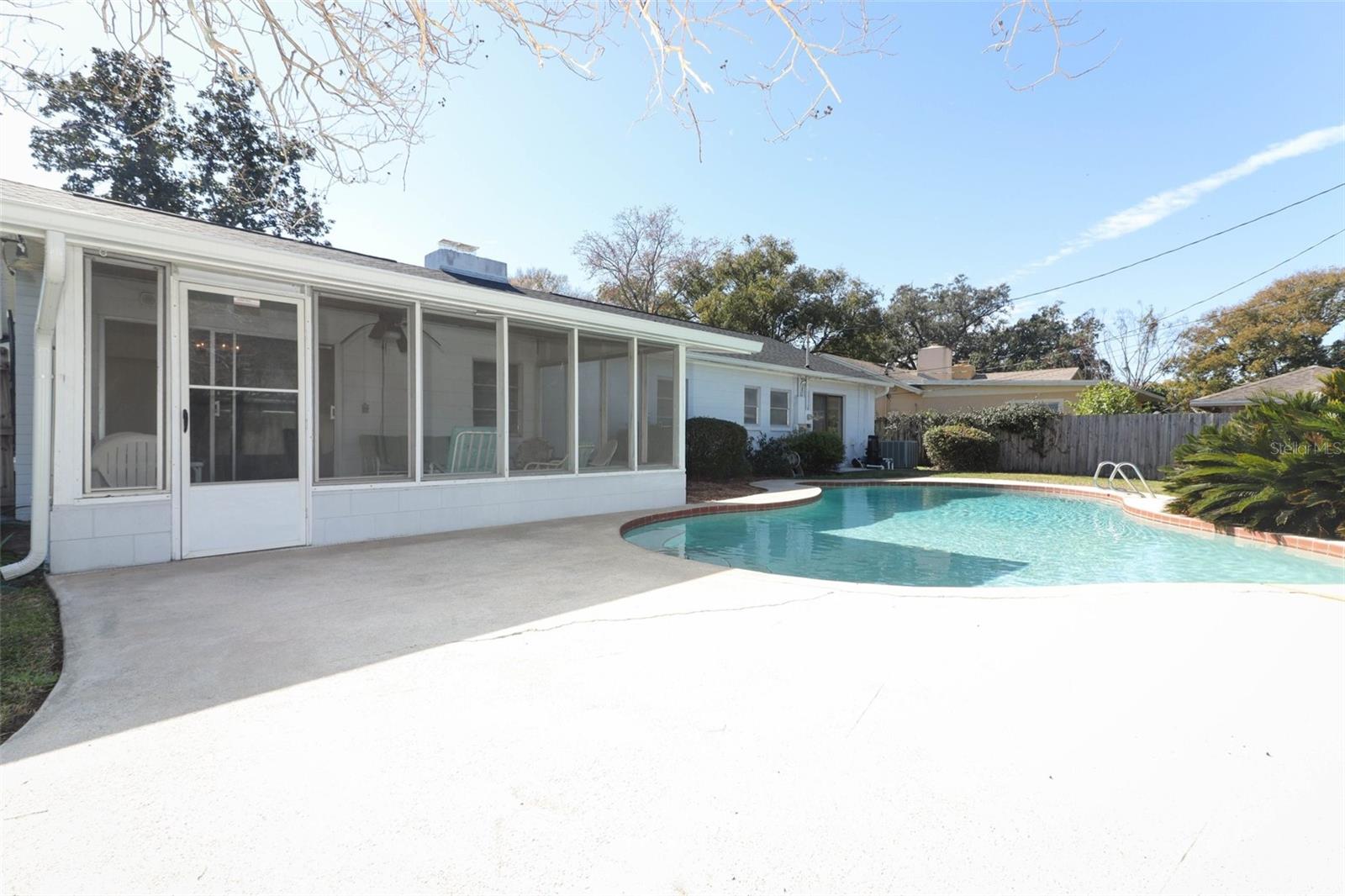 2201 SUNDERLAND RD, MAITLAND, FL, 32751