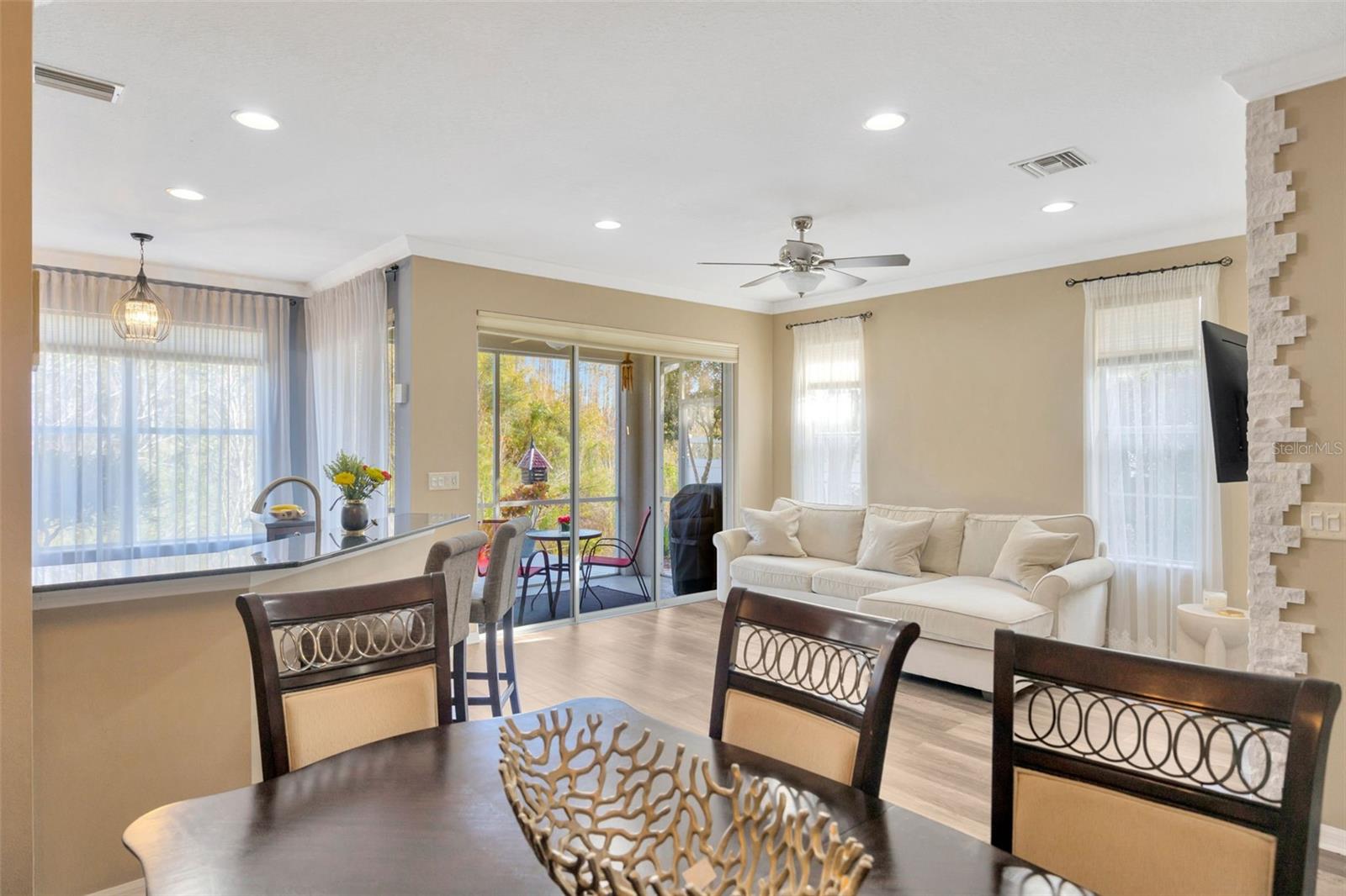2104 PARK CRESCENT DRIVE, LAND O LAKES, FL, 34639