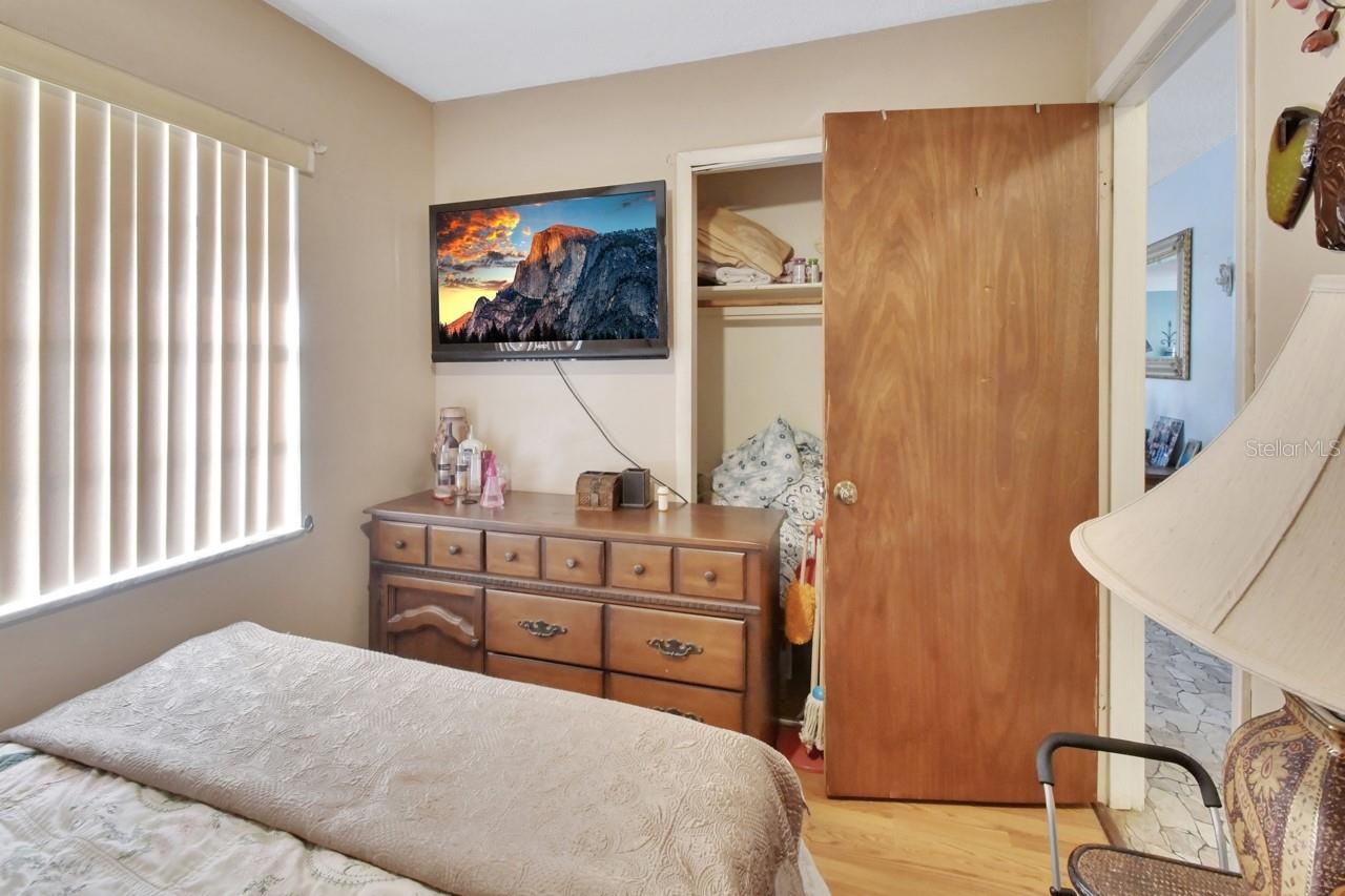 1050 TAPPAN CIR, ORANGE CITY, FL, 32763