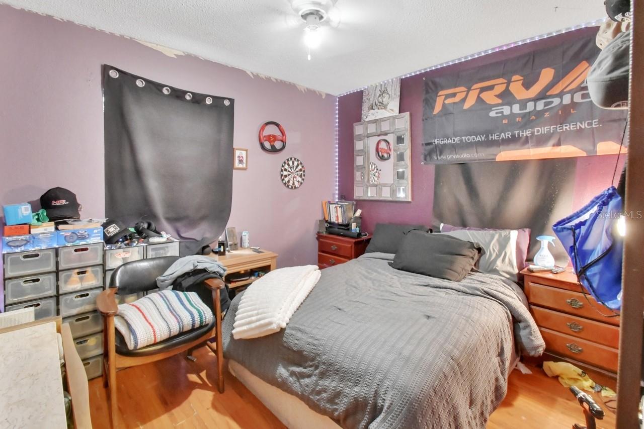 1050 TAPPAN CIR, ORANGE CITY, FL, 32763