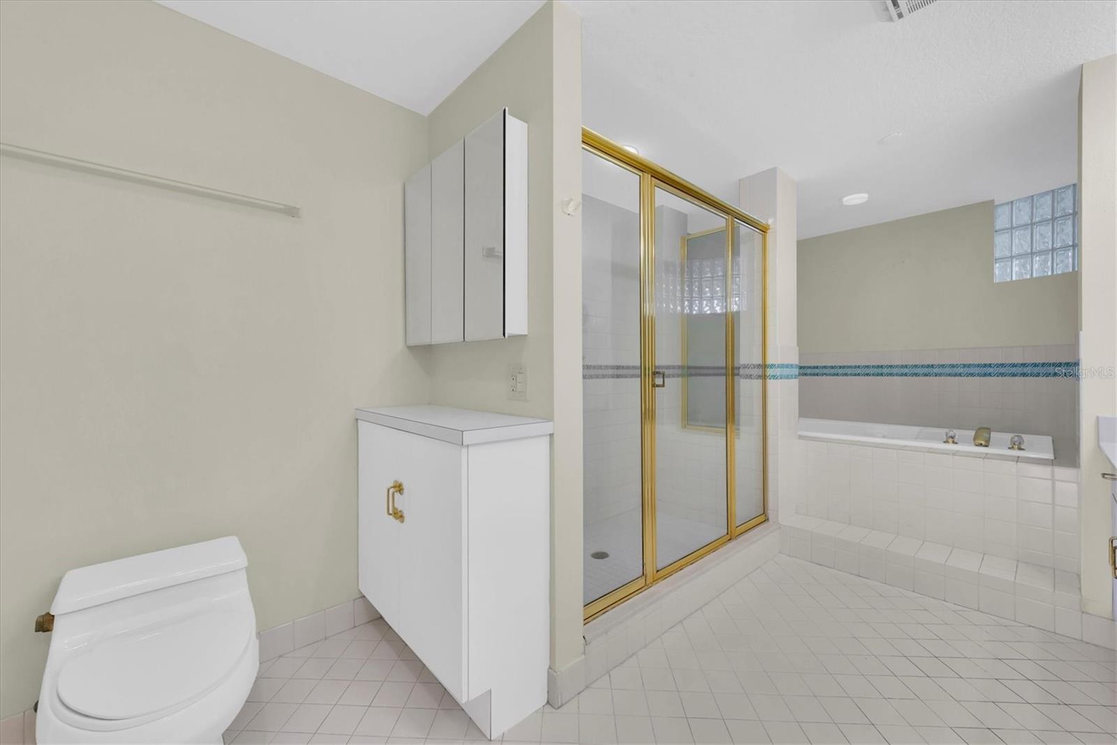 4750 DOLPHIN CAY LN S #604, ST PETERSBURG, FL, 33711
