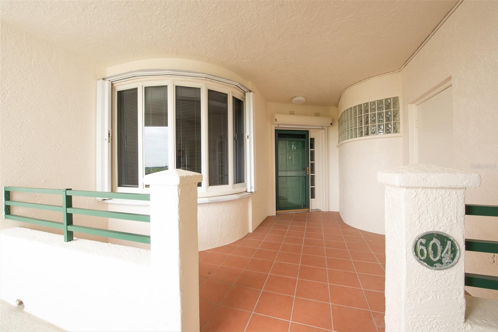 4750 DOLPHIN CAY LN S #604, ST PETERSBURG, FL, 33711