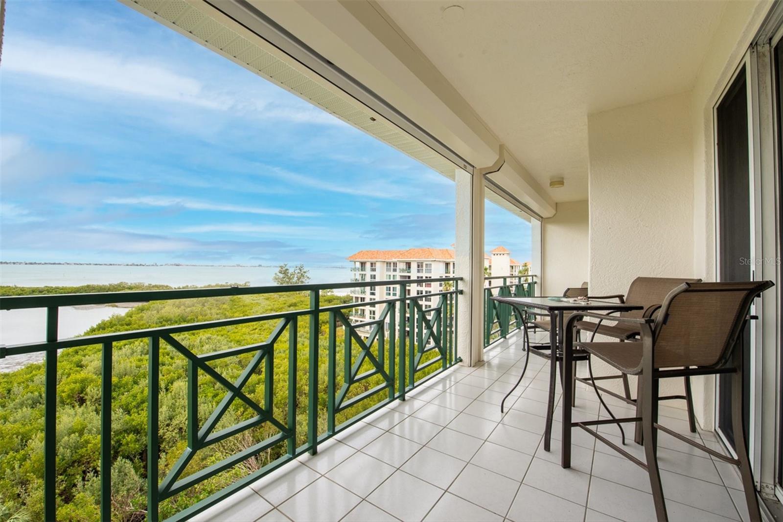 4750 DOLPHIN CAY LN S #604, ST PETERSBURG, FL, 33711
