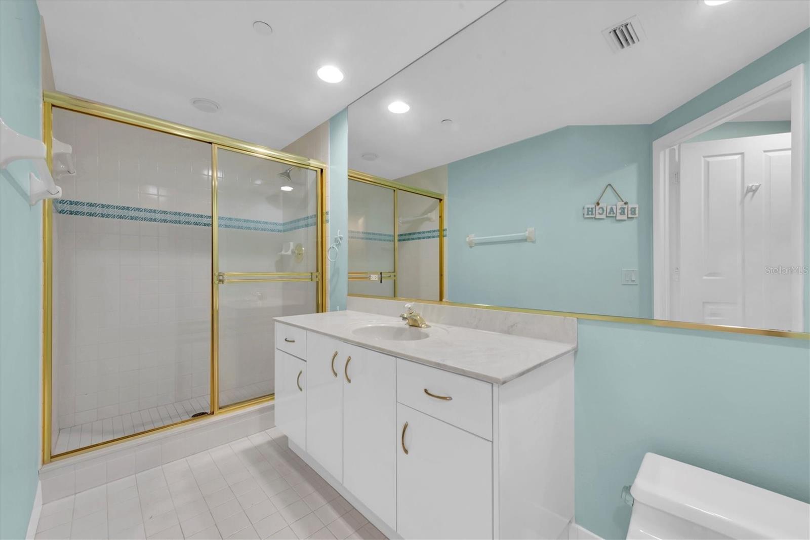 4750 DOLPHIN CAY LN S #604, ST PETERSBURG, FL, 33711