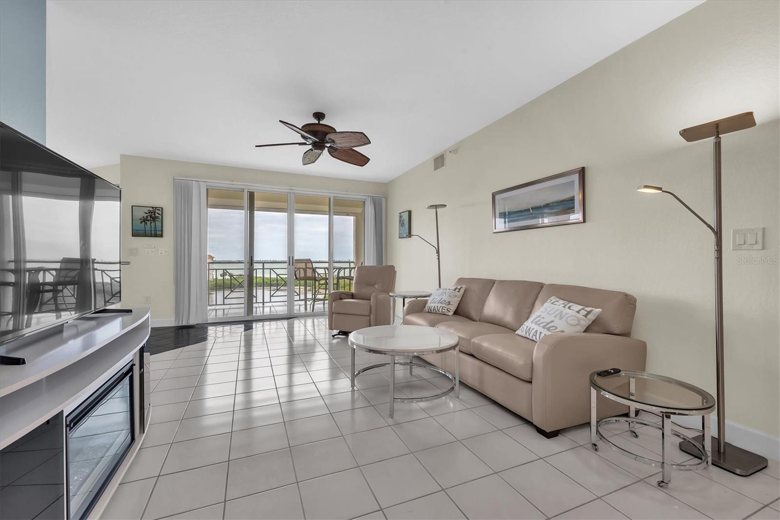 4750 DOLPHIN CAY LN S #604, ST PETERSBURG, FL, 33711