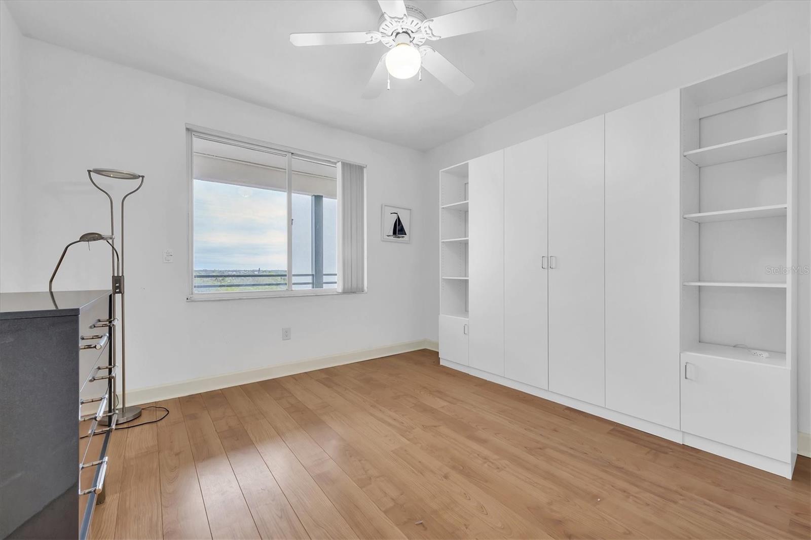 4750 DOLPHIN CAY LN S #604, ST PETERSBURG, FL, 33711