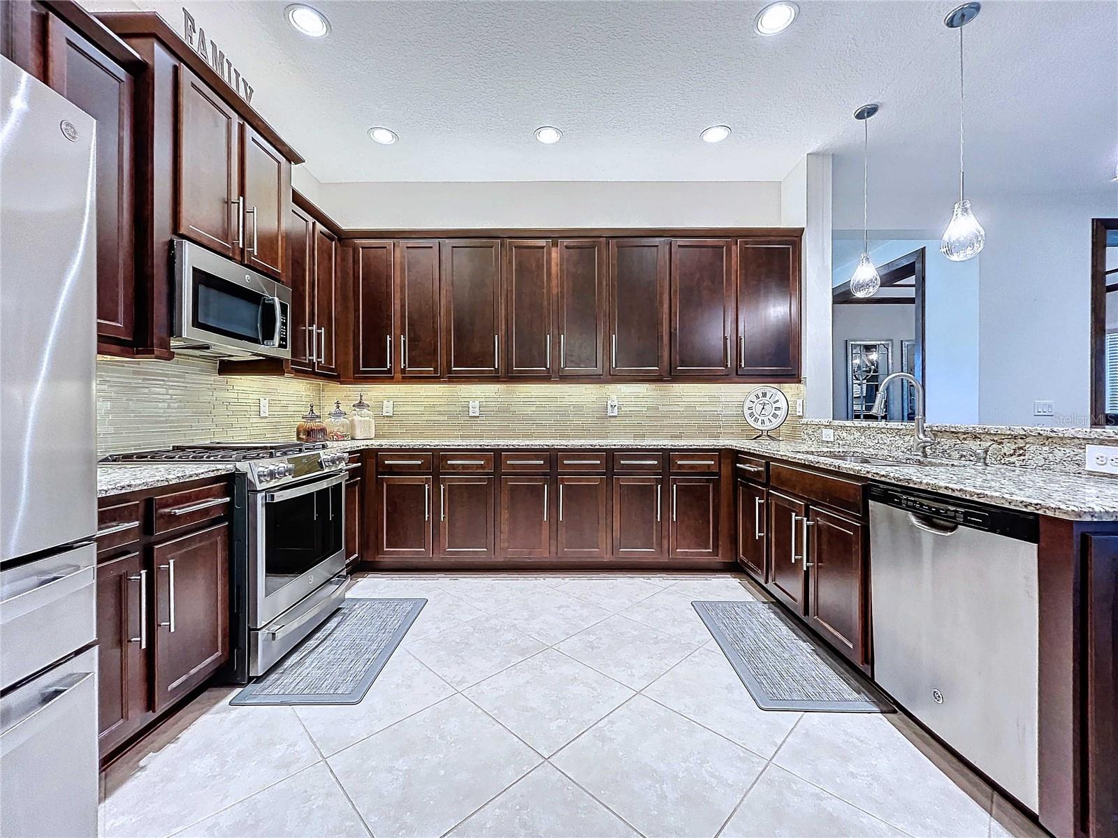 2670 TARRAGONA WAY, WESLEY CHAPEL, FL, 33543