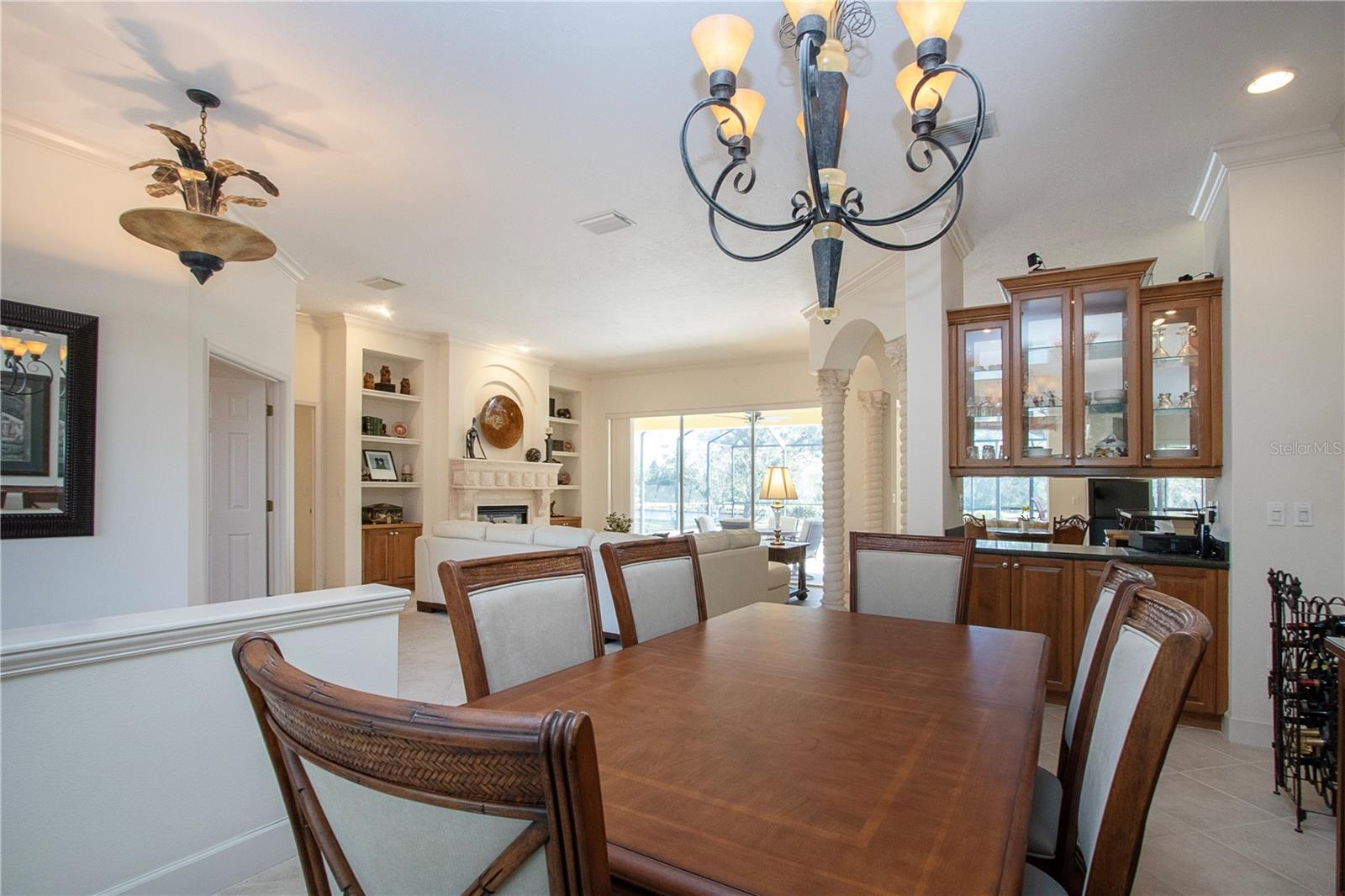 A4637245 Property Photo