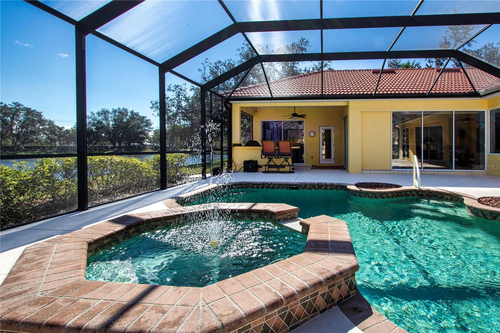 A4637245 Property Photo