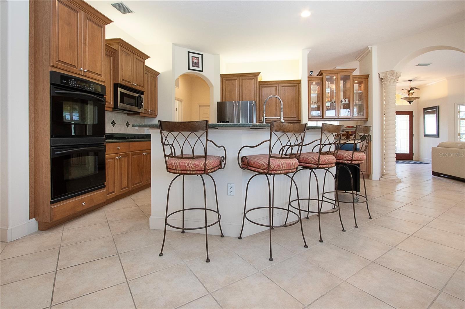 A4637245 Property Photo