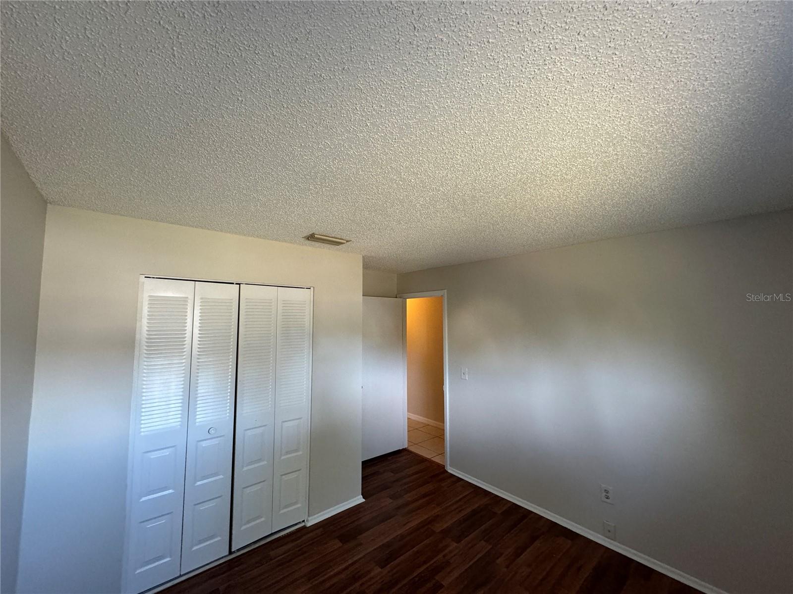 1302 MOHRLAKE DR, BRANDON, FL, 33511