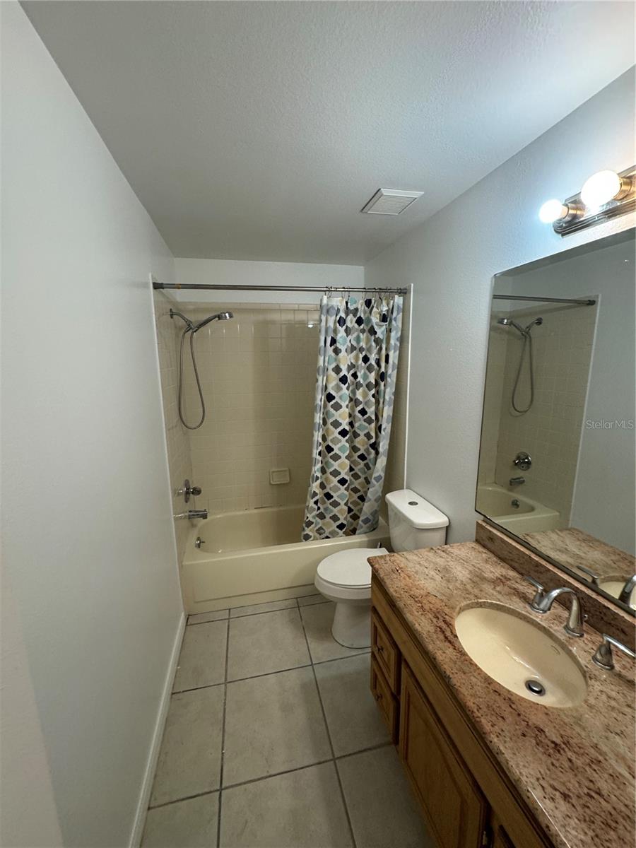 1302 MOHRLAKE DR, BRANDON, FL, 33511