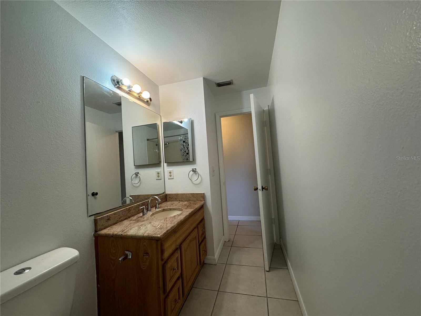 1302 MOHRLAKE DR, BRANDON, FL, 33511