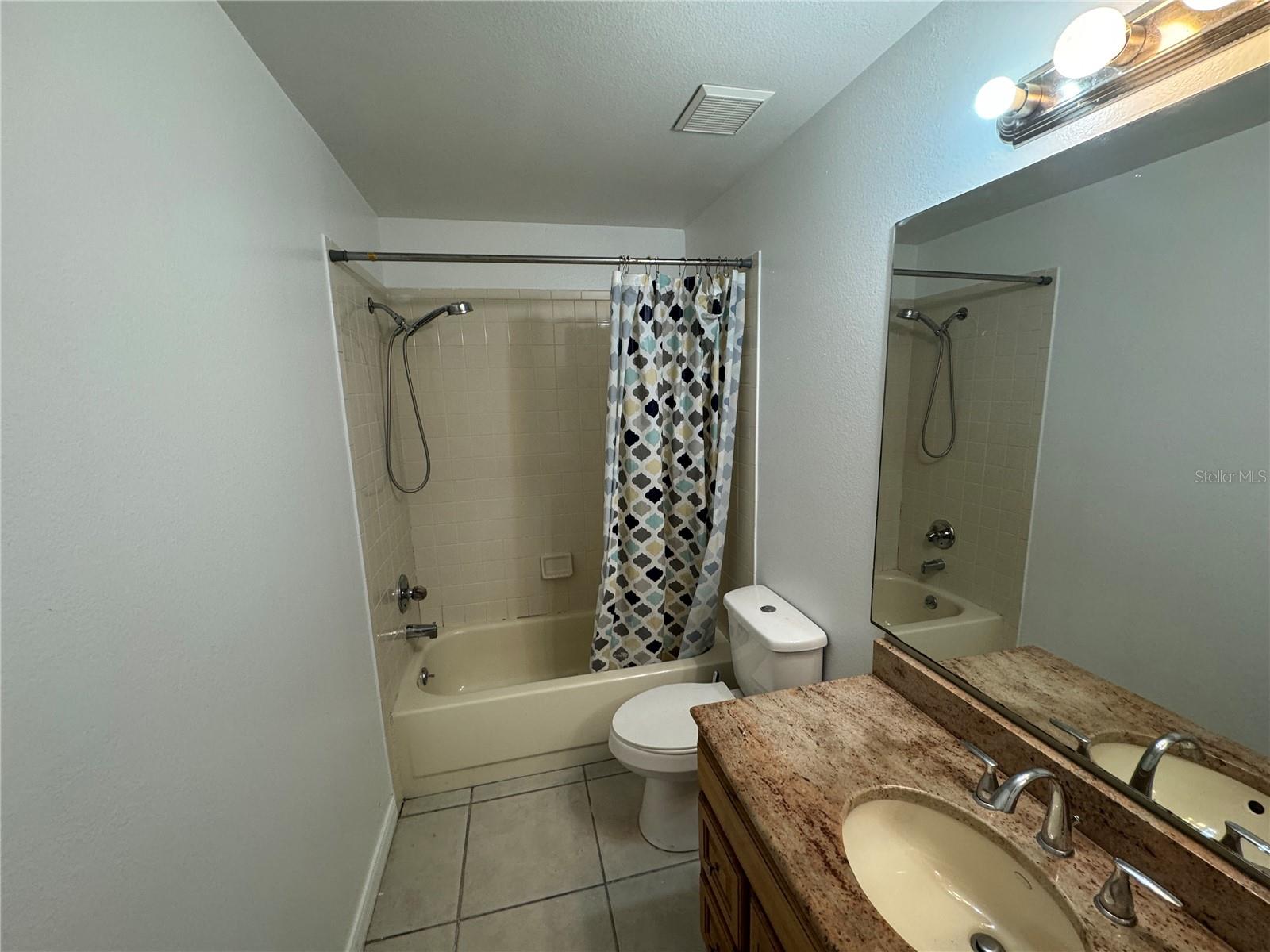 1302 MOHRLAKE DR, BRANDON, FL, 33511