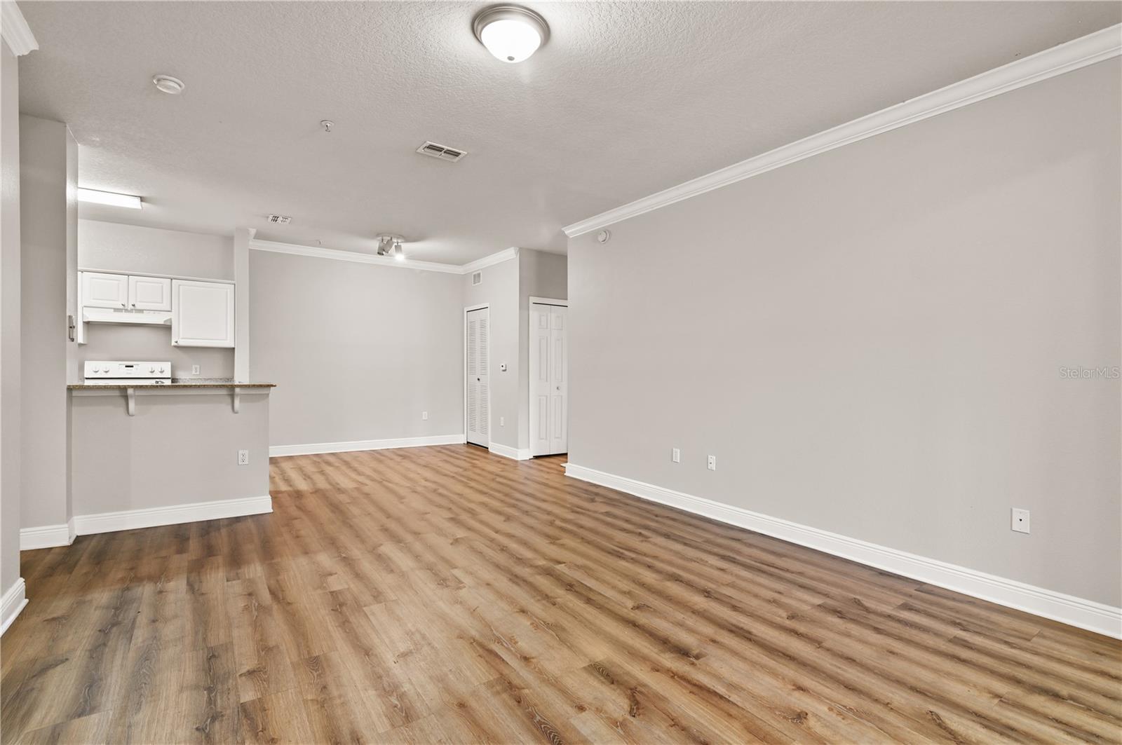 130 SOUTHERN PECAN CIR #102, WINTER GARDEN, FL, 34787