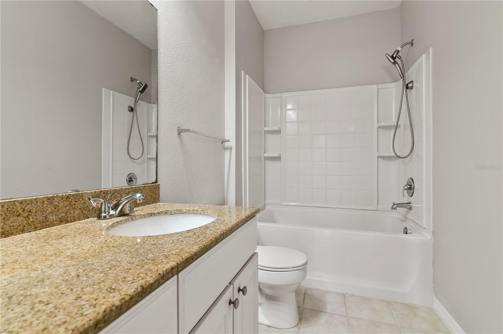130 SOUTHERN PECAN CIR #102, WINTER GARDEN, FL, 34787