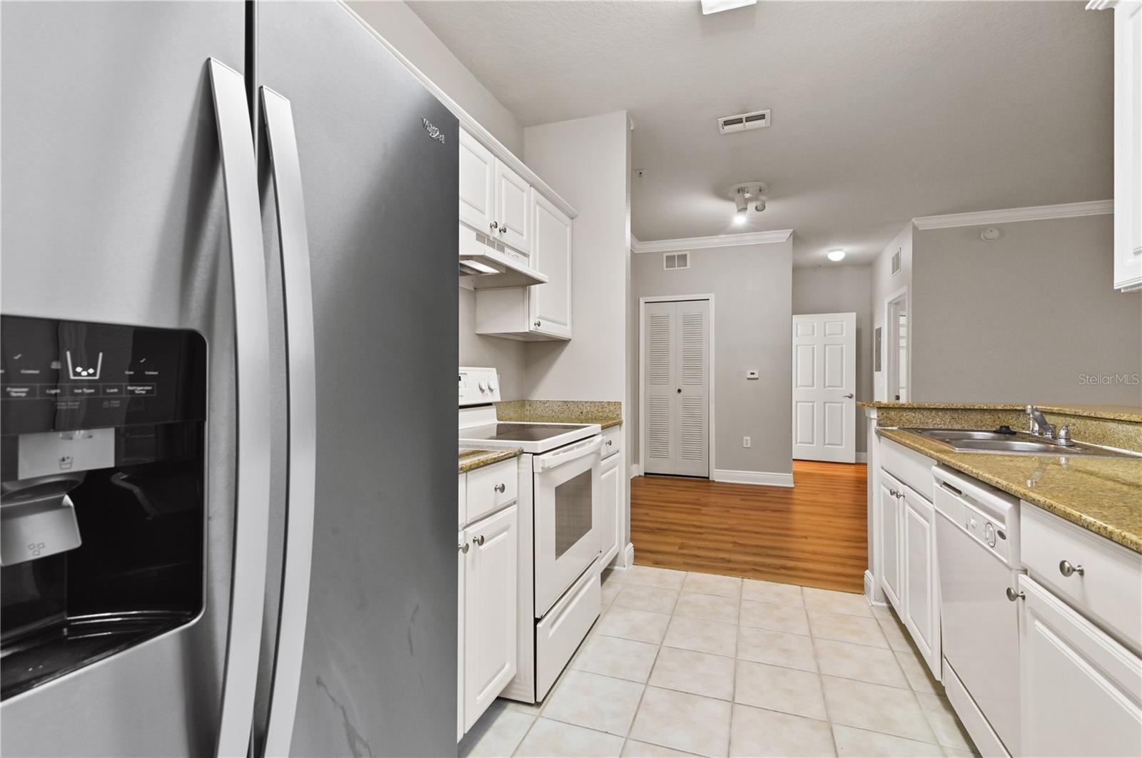 130 SOUTHERN PECAN CIR #102, WINTER GARDEN, FL, 34787