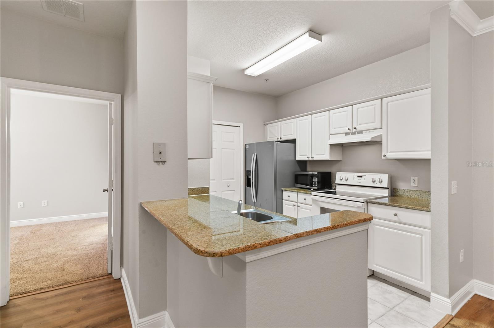 130 SOUTHERN PECAN CIR #102, WINTER GARDEN, FL, 34787