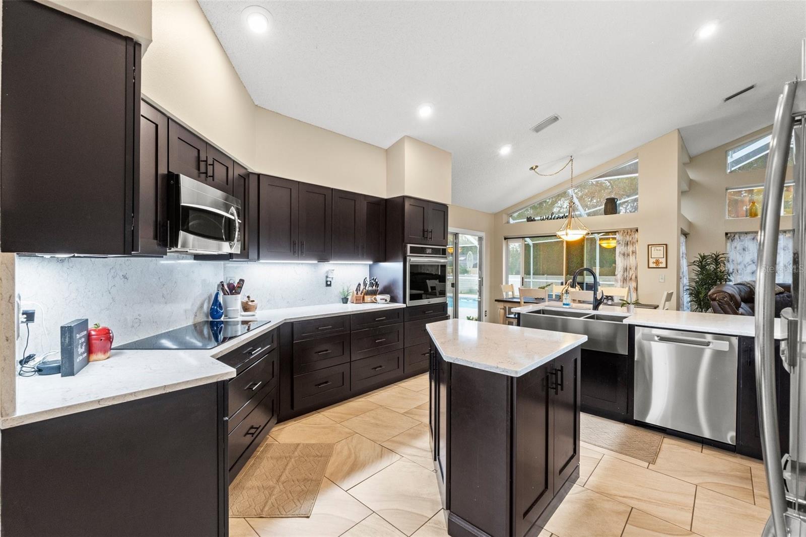 8535 DELAWARE DR, WEEKI WACHEE, FL, 34607