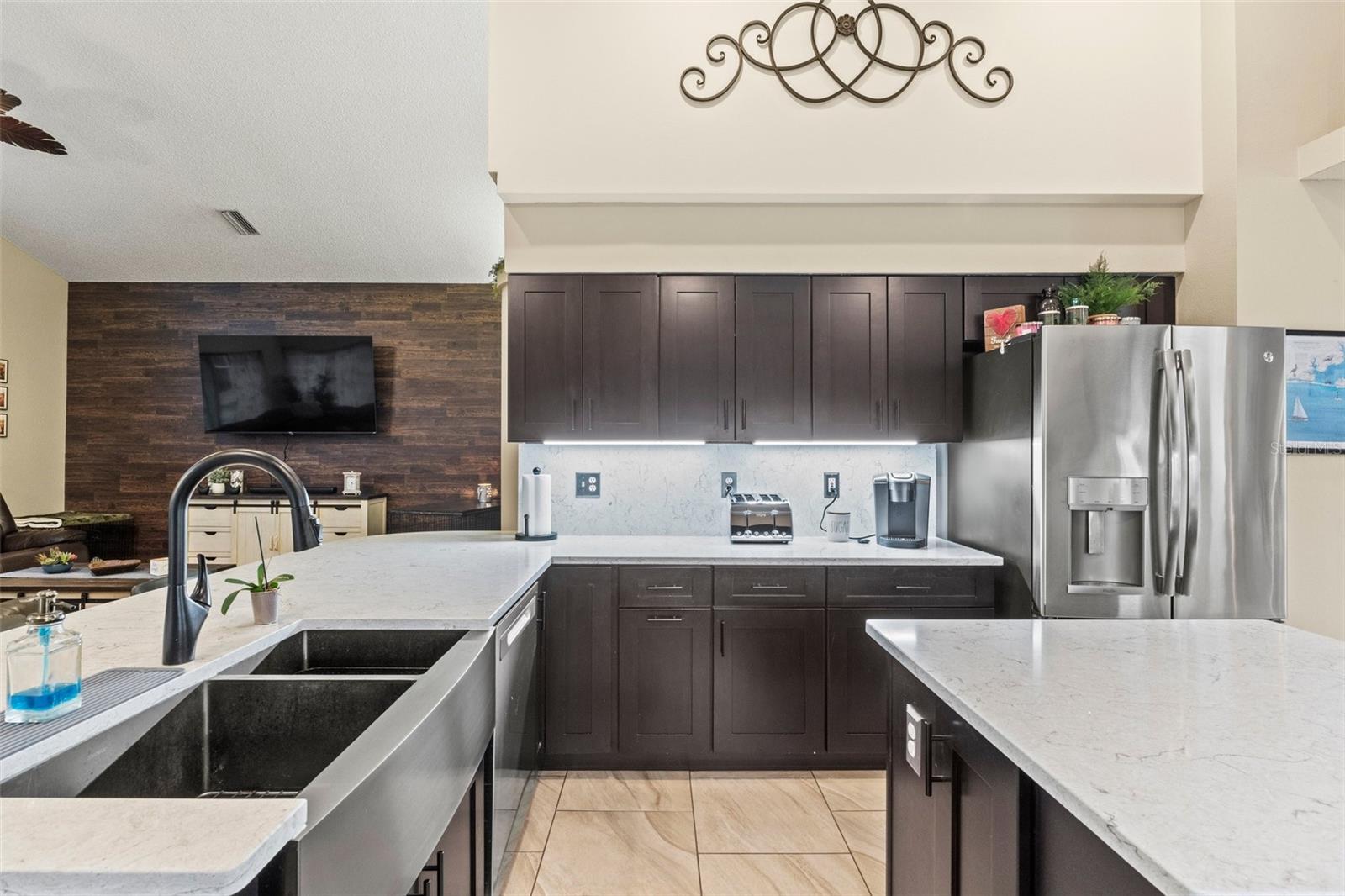 8535 DELAWARE DR, WEEKI WACHEE, FL, 34607