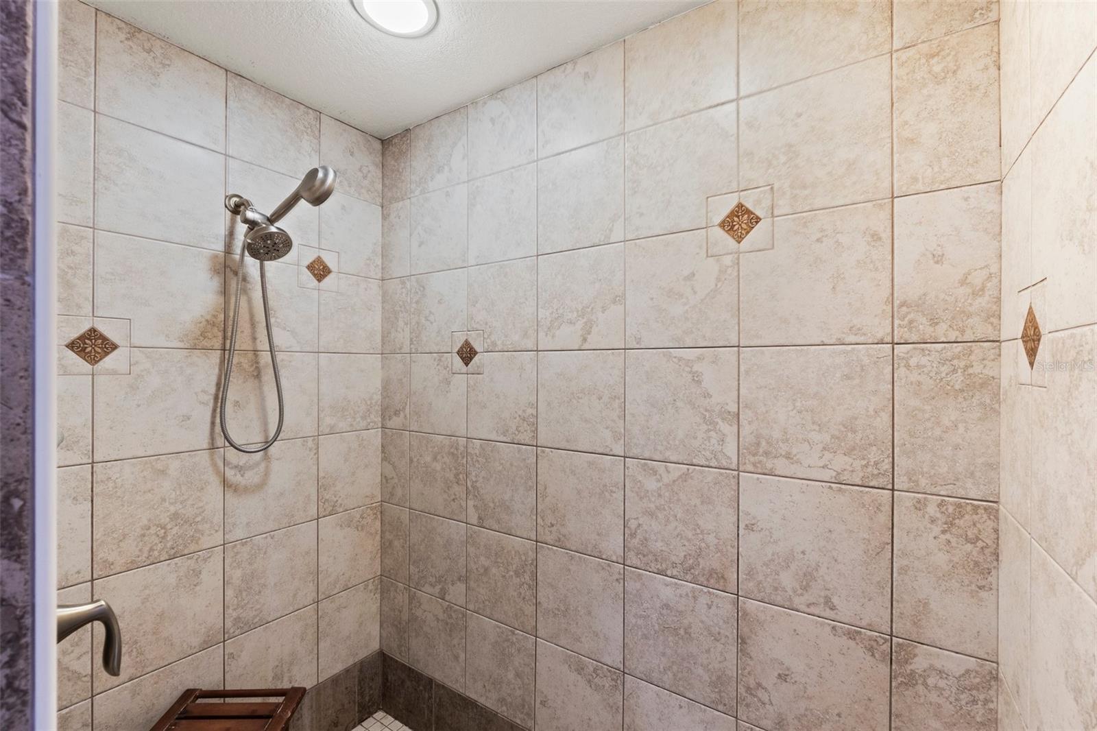 8535 DELAWARE DR, WEEKI WACHEE, FL, 34607