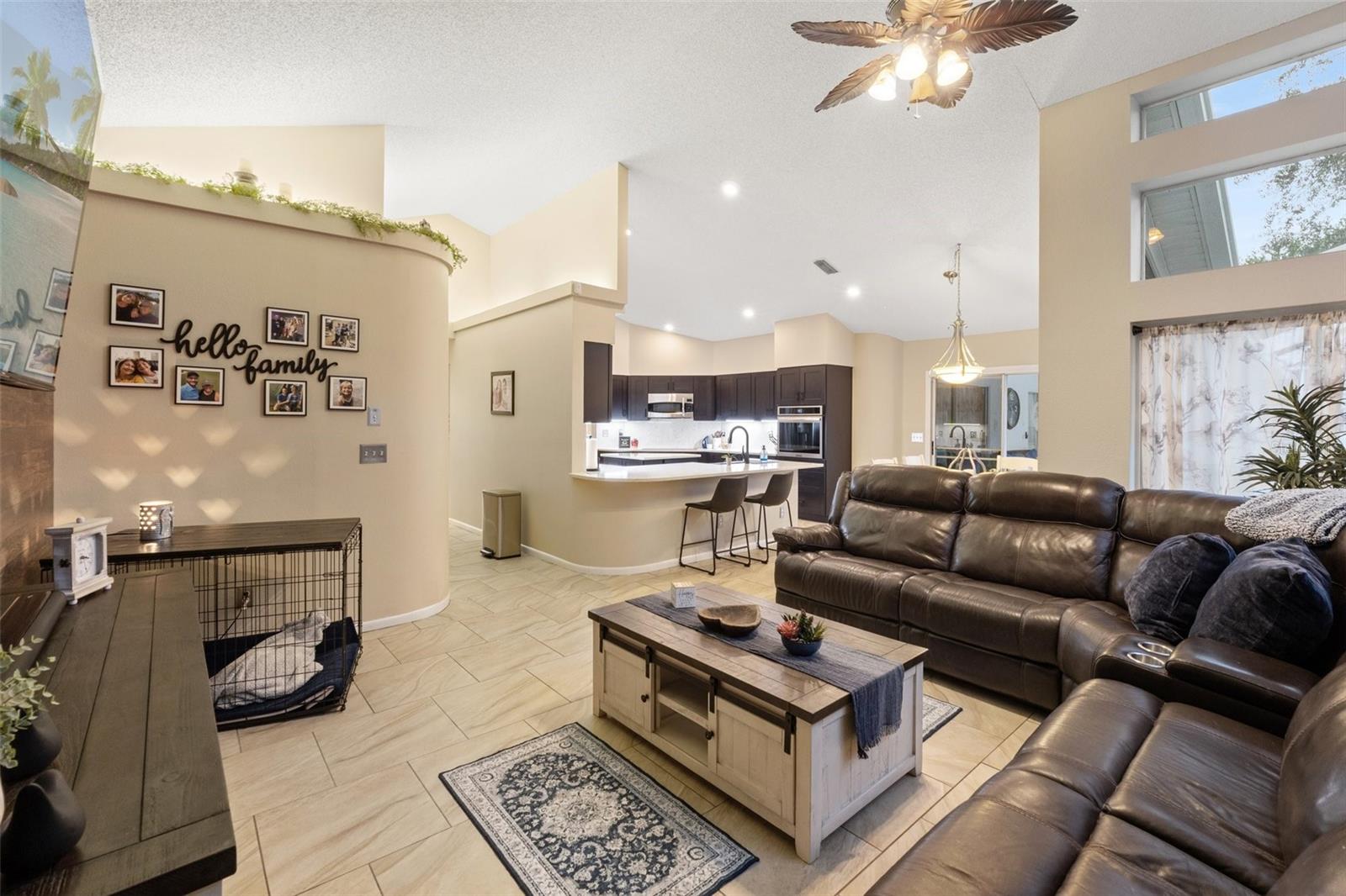 8535 DELAWARE DR, WEEKI WACHEE, FL, 34607