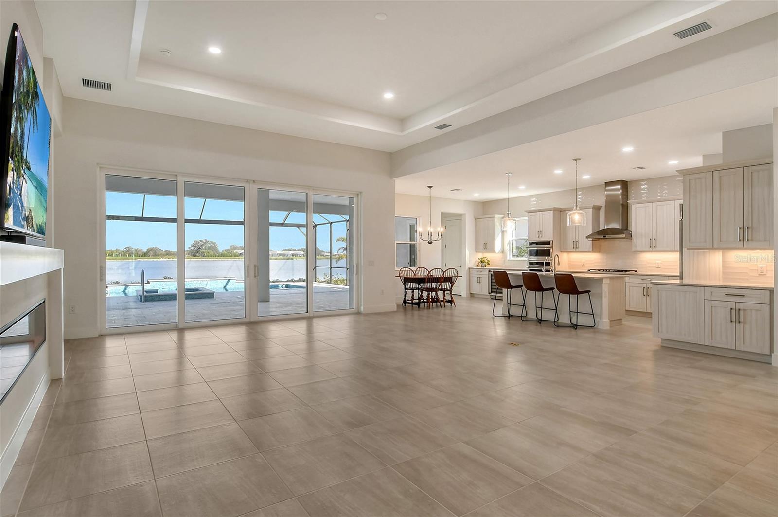 8043 WATERBEND TRL, SARASOTA, FL, 34240