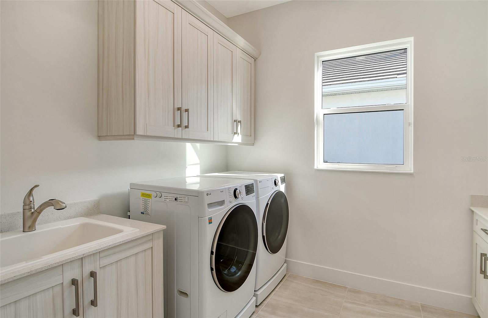 8043 WATERBEND TRL, SARASOTA, FL, 34240