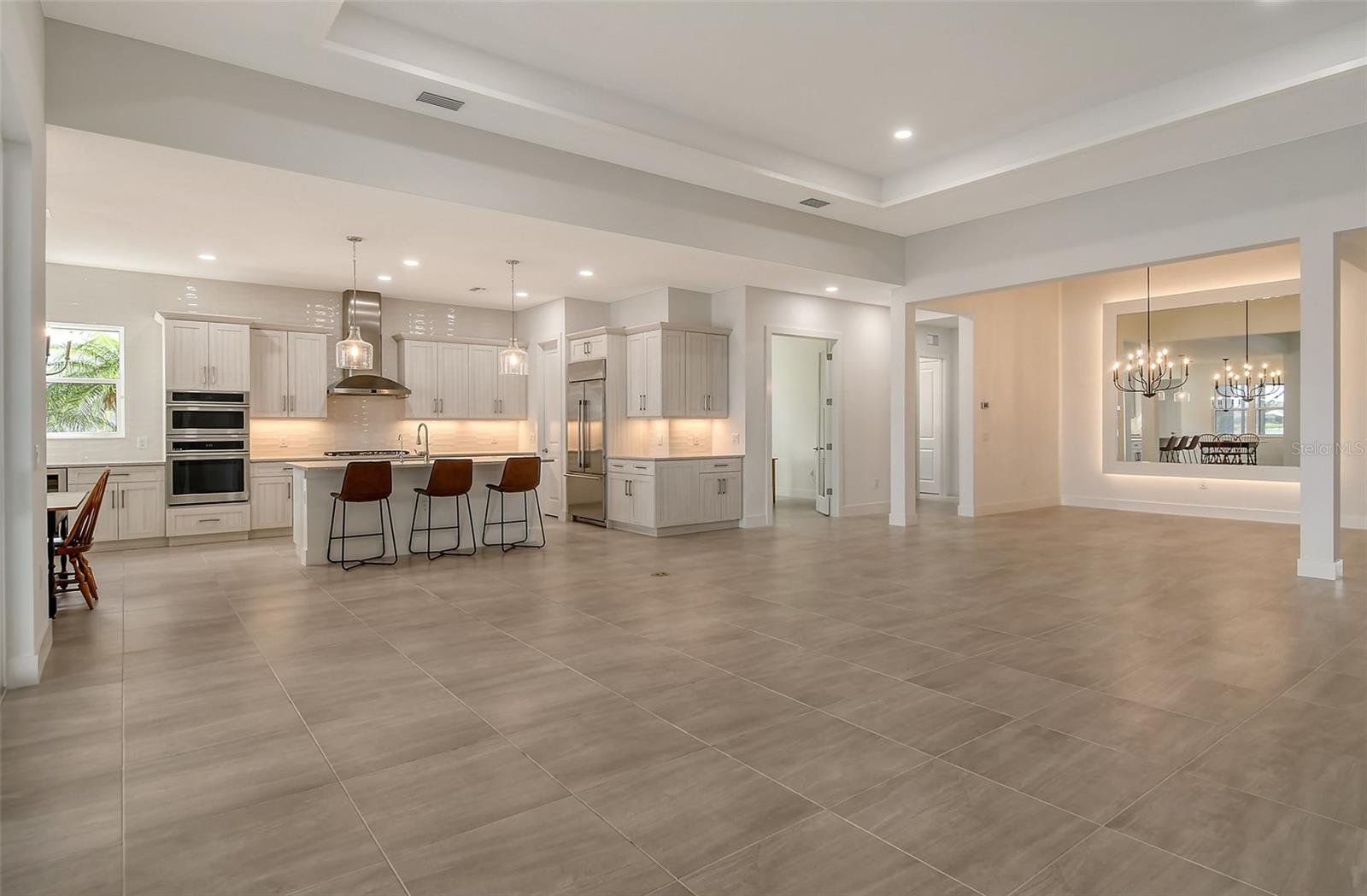 8043 WATERBEND TRL, SARASOTA, FL, 34240