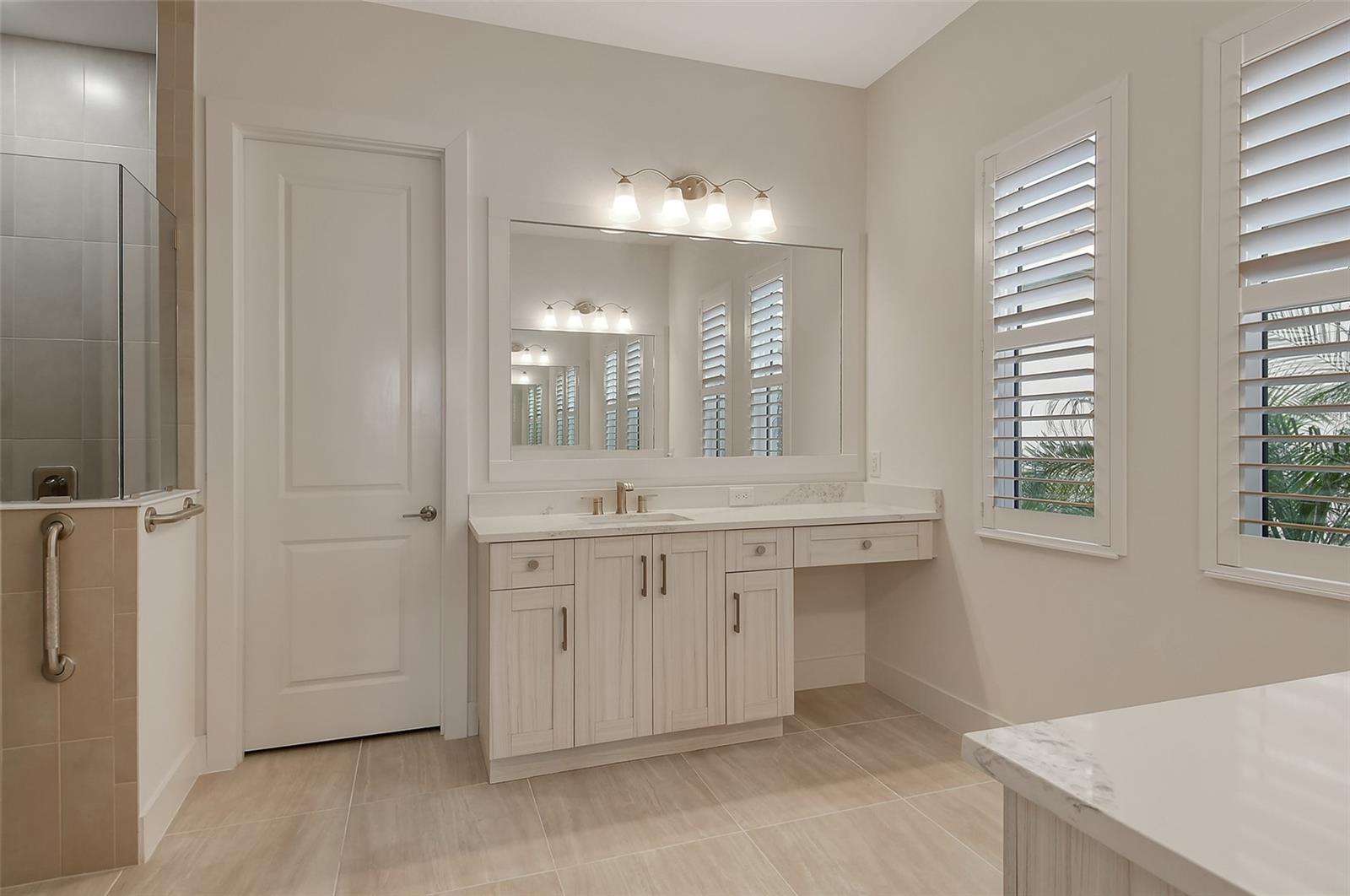 8043 WATERBEND TRL, SARASOTA, FL, 34240