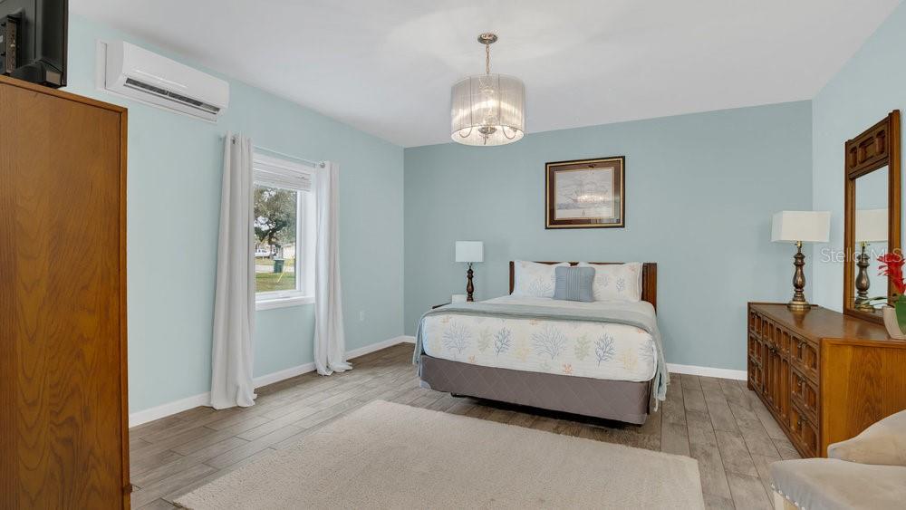 1296 W WELLINGTON DR, DELTONA, FL, 32725