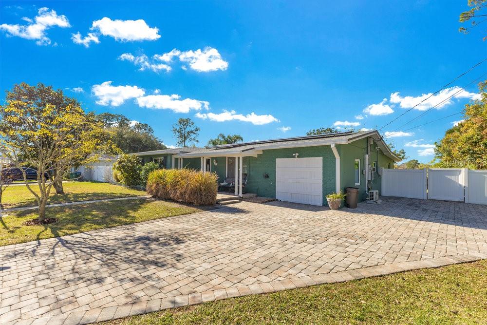1296 W WELLINGTON DR, DELTONA, FL, 32725
