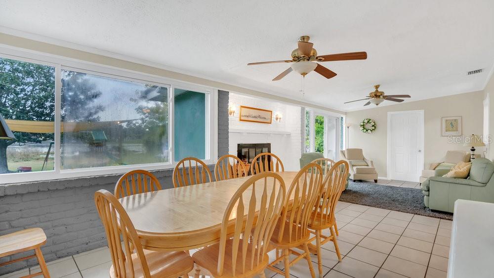 1296 W WELLINGTON DR, DELTONA, FL, 32725