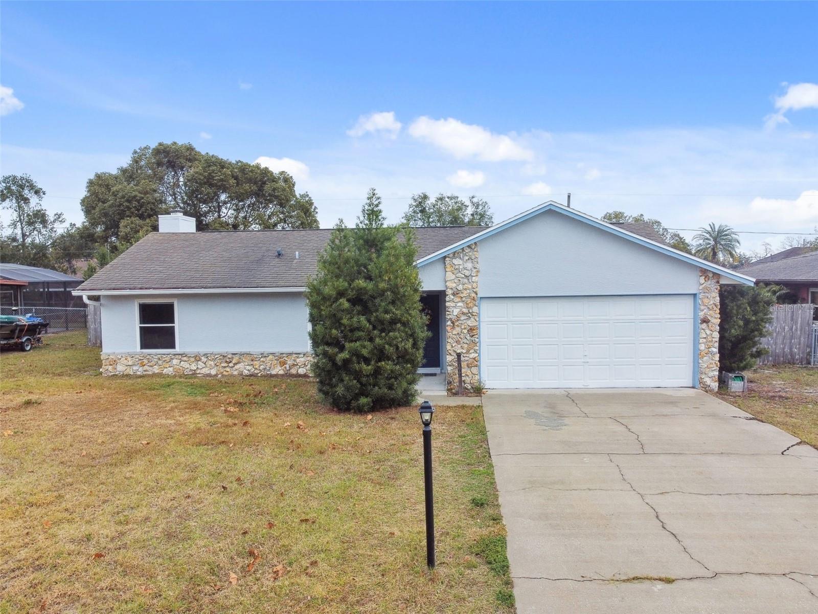 1062 BLUE HORIZON DR, DELTONA, FL, 32725