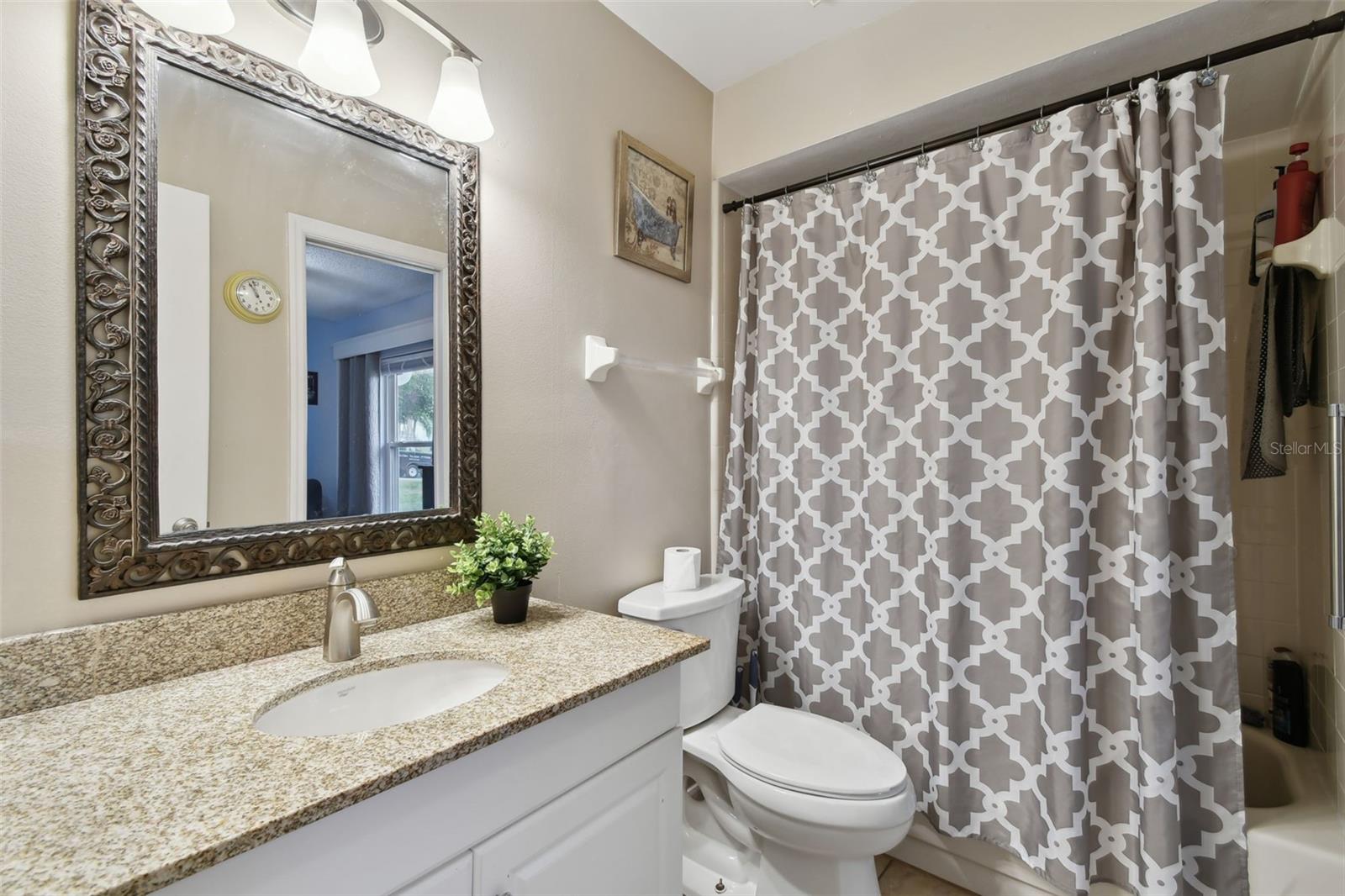 1062 BLUE HORIZON DR, DELTONA, FL, 32725