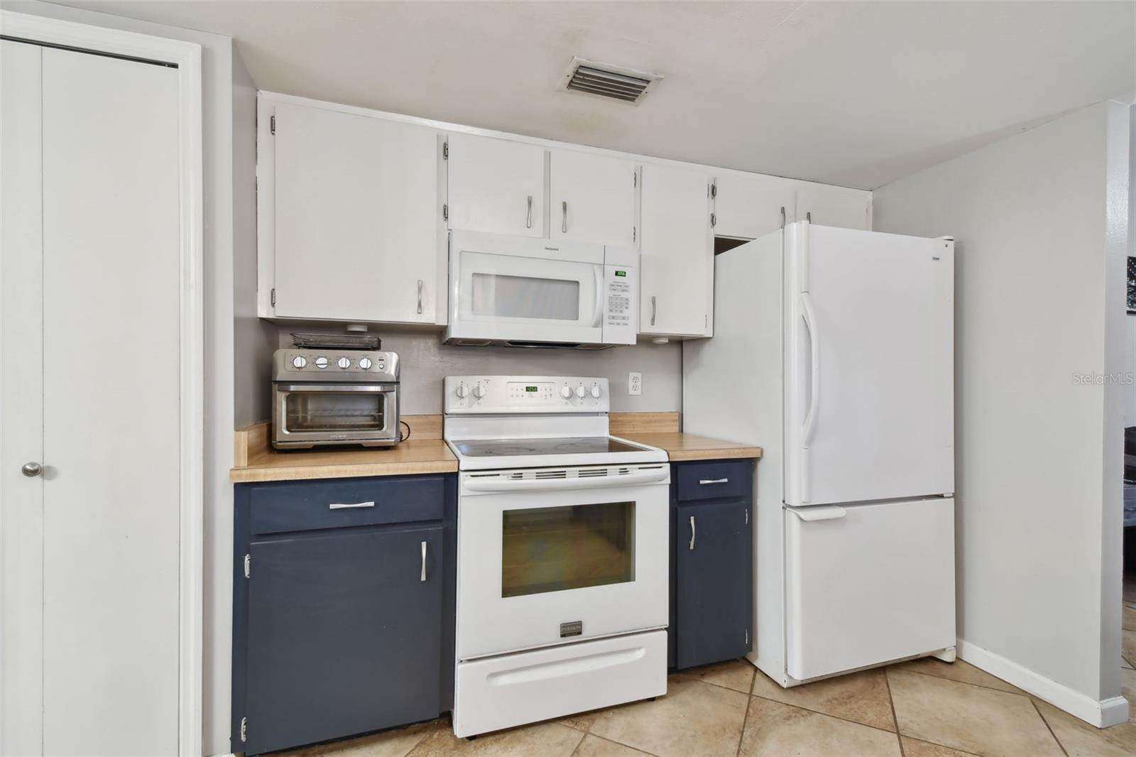 1062 BLUE HORIZON DR, DELTONA, FL, 32725