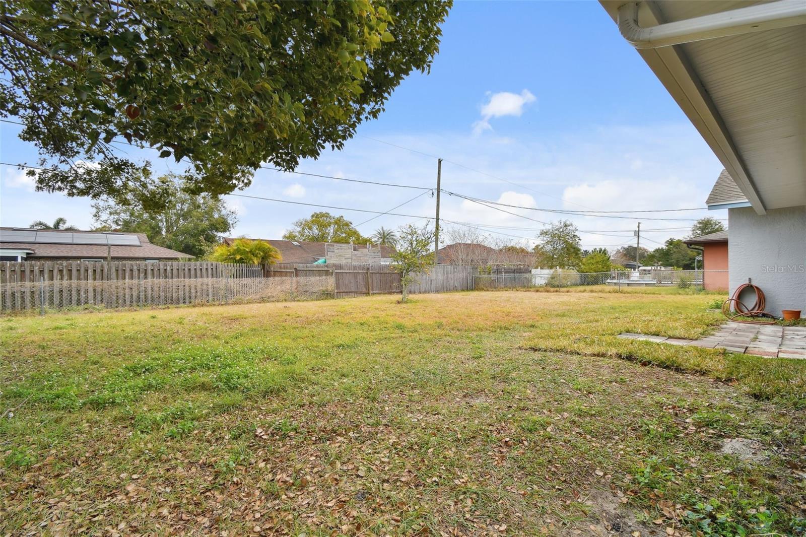 1062 BLUE HORIZON DR, DELTONA, FL, 32725