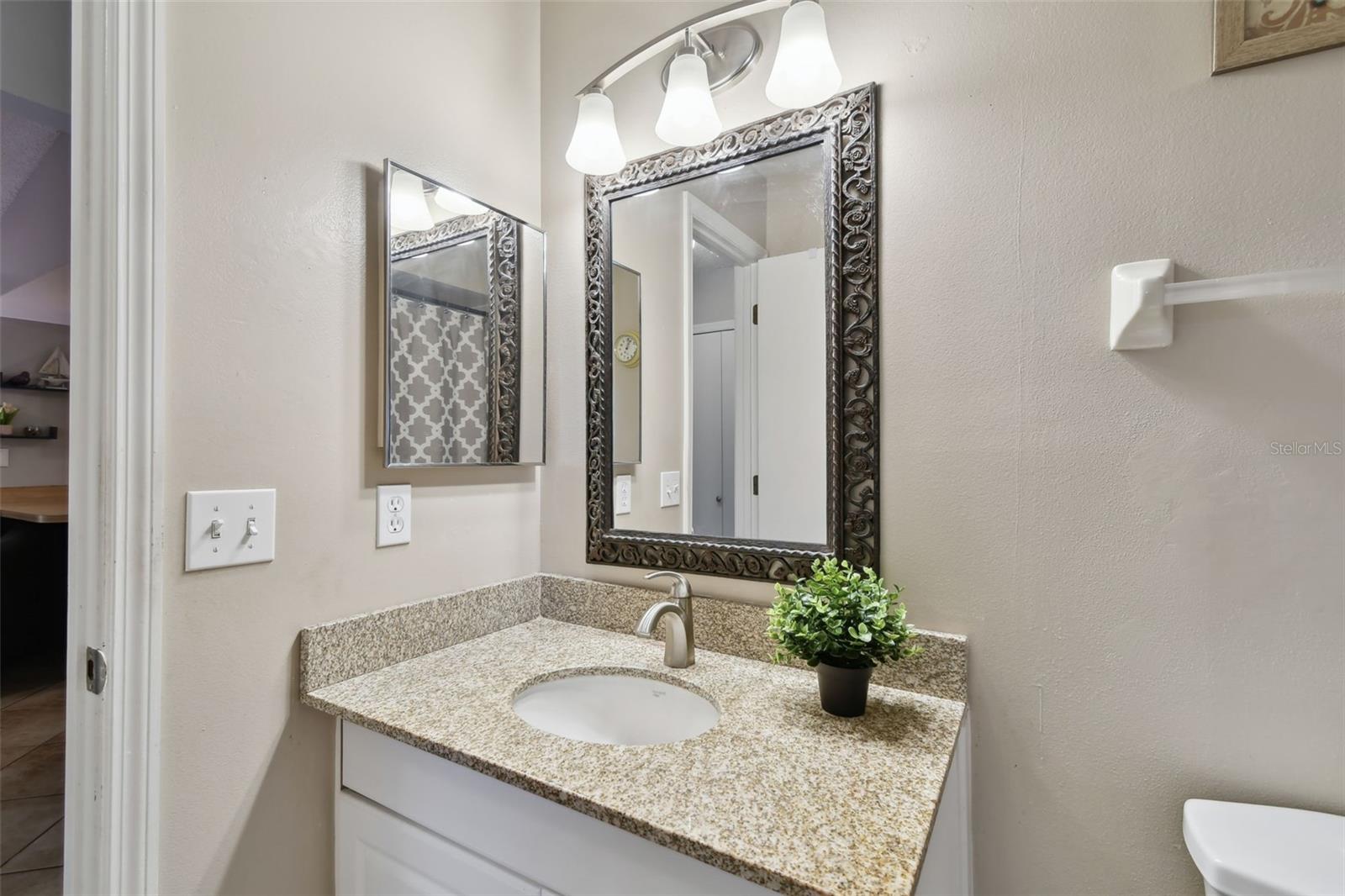 1062 BLUE HORIZON DR, DELTONA, FL, 32725