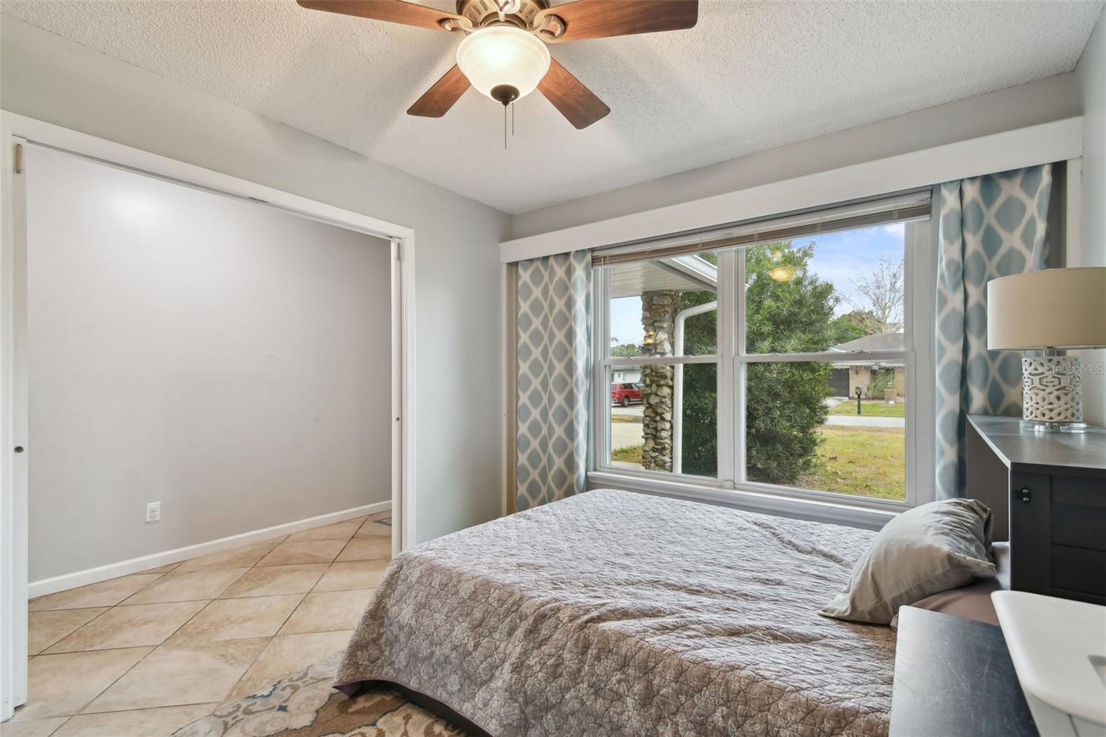 1062 BLUE HORIZON DR, DELTONA, FL, 32725