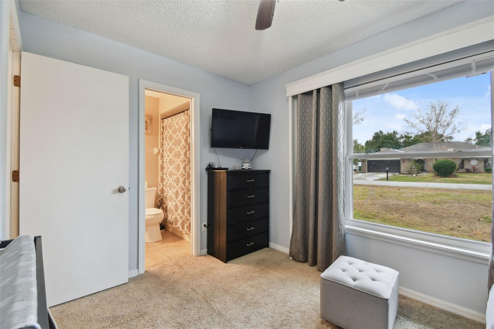 1062 BLUE HORIZON DR, DELTONA, FL, 32725