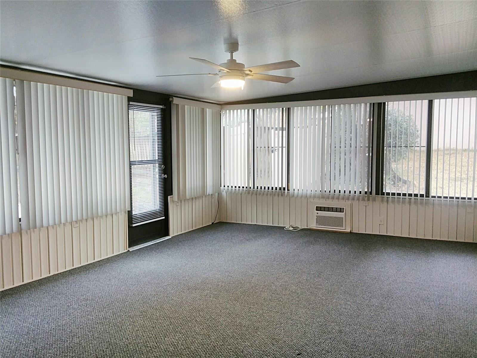 632 W CENTRAL AVE, ORANGE CITY, FL, 32763