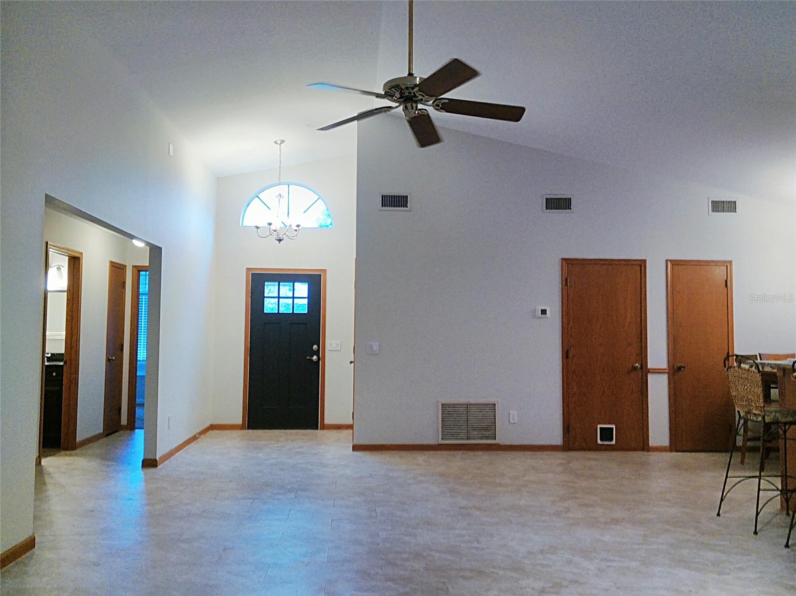 632 W CENTRAL AVE, ORANGE CITY, FL, 32763