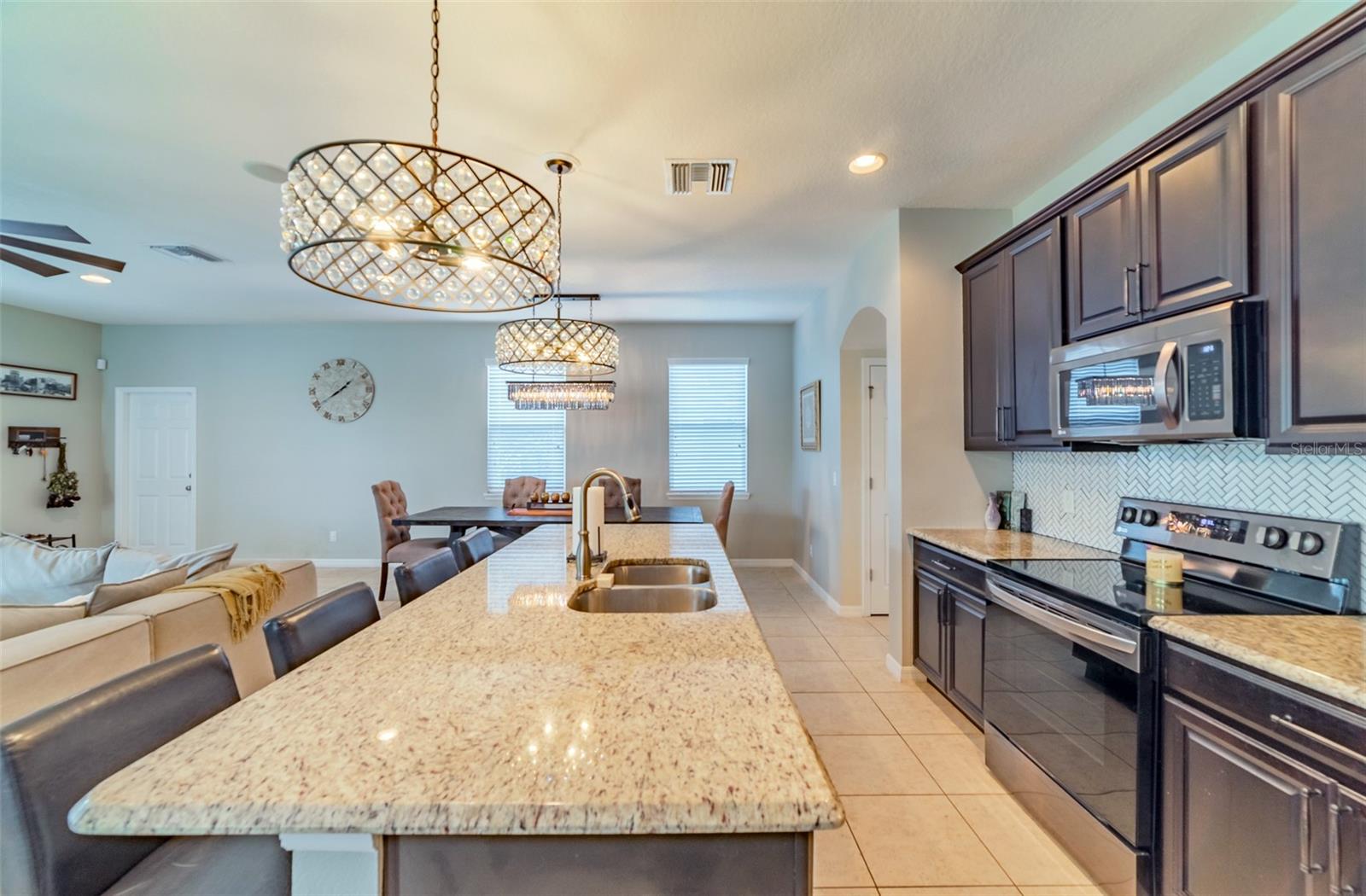 5027 AUTUMN RIDGE DR, WESLEY CHAPEL, FL, 33545