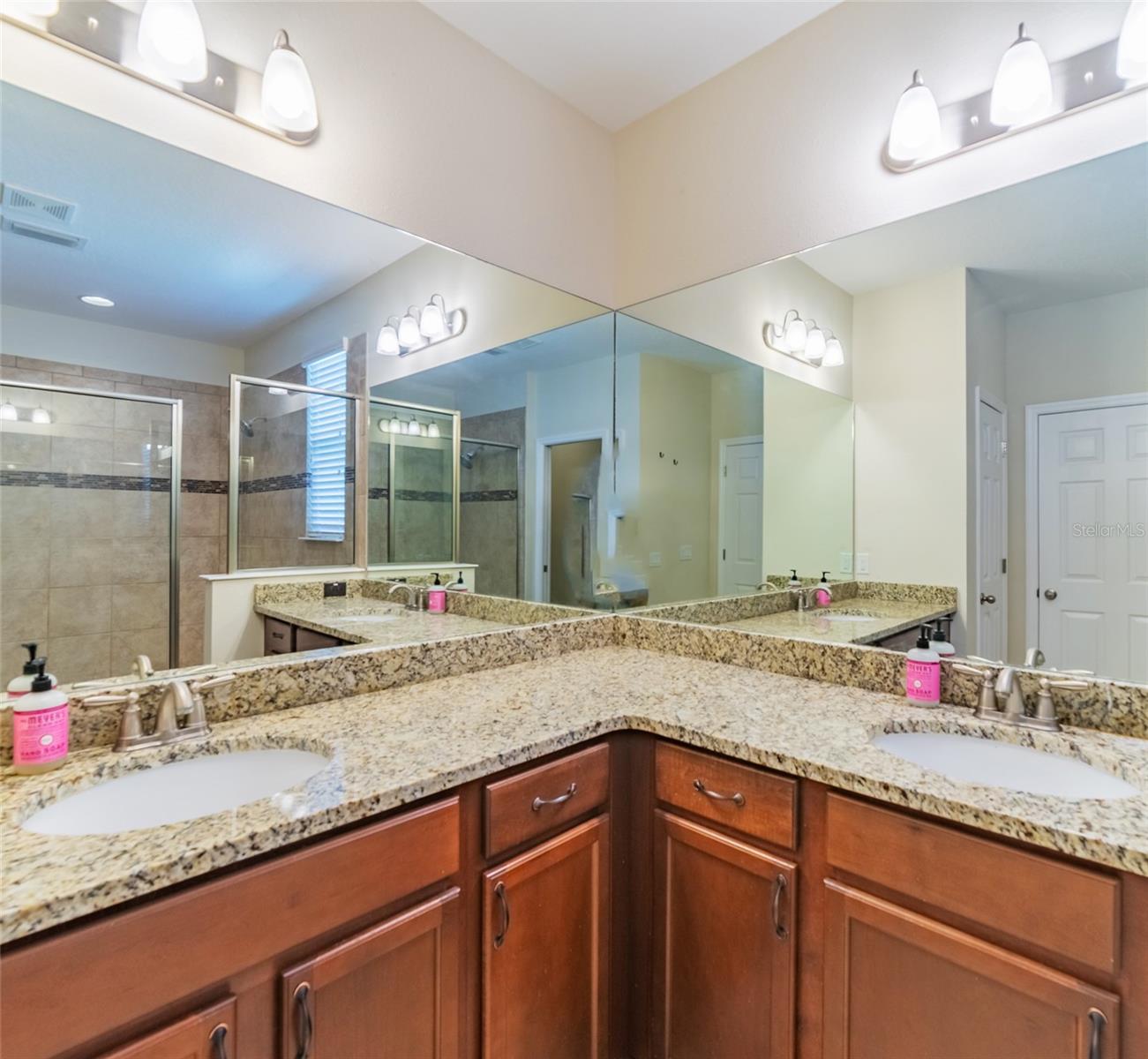 5027 AUTUMN RIDGE DR, WESLEY CHAPEL, FL, 33545