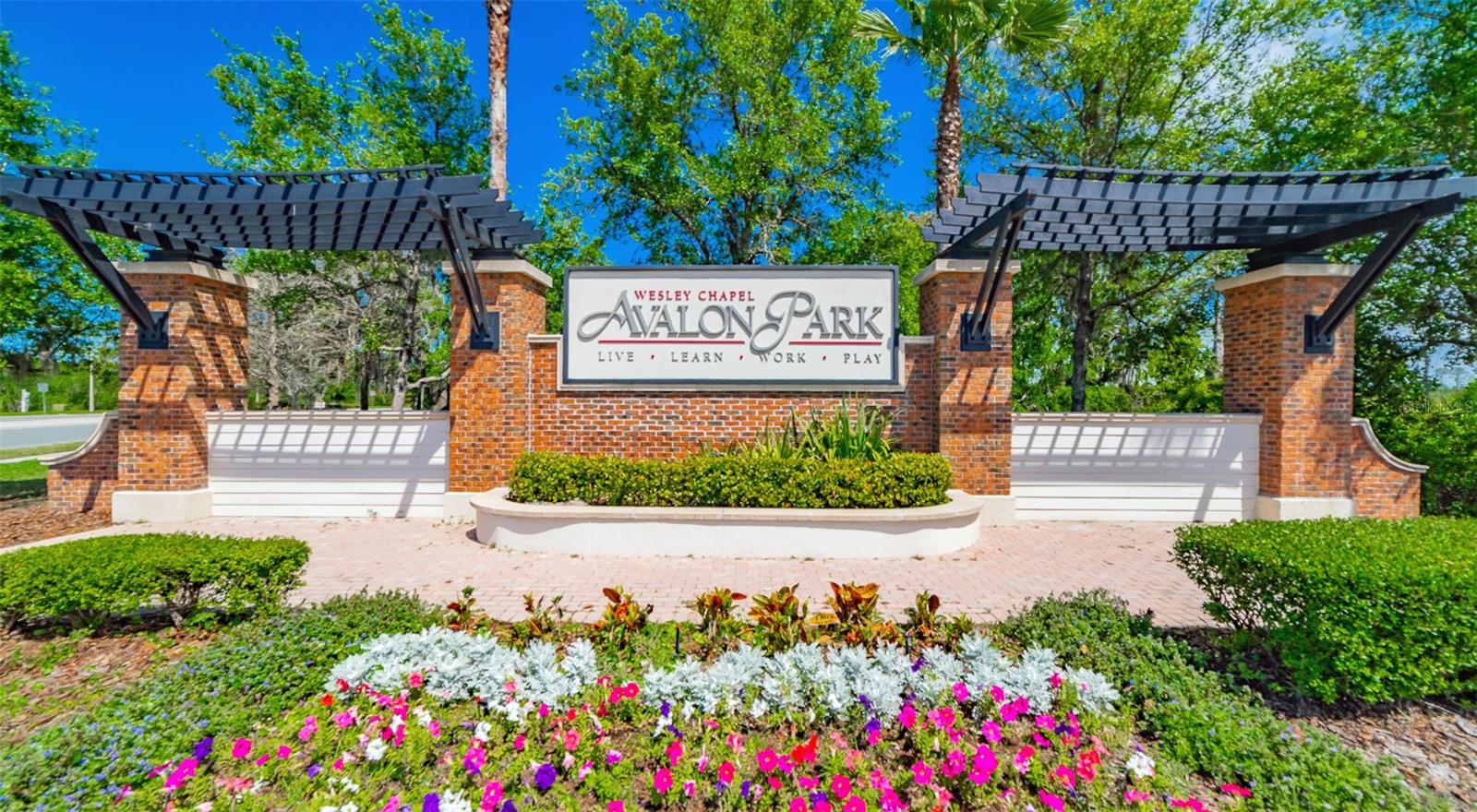 5027 AUTUMN RIDGE DR, WESLEY CHAPEL, FL, 33545